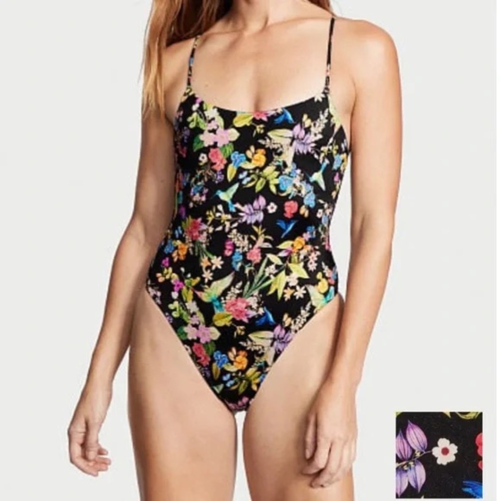 NWT VICTORIAS SECRET Tropical Print Swimsuit One Piece Size Small